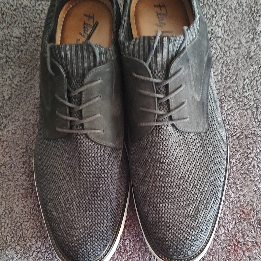 Dillard's Brand Flag Ltd Men's Gray Lace-Up Shoes